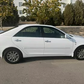Toyota Camry 2005
