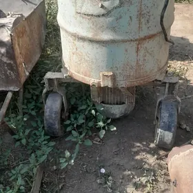 ПРОДАЁТСЯ ДРОБИЛКА