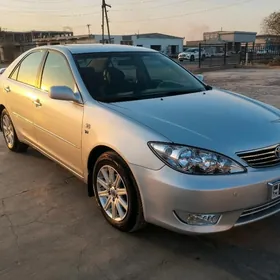 Toyota Camry 2003