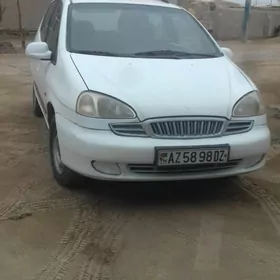 Daewoo Tacuma 2002