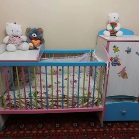 кроватка детская