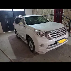 Toyota Land Cruiser Prado 2014