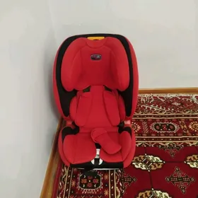 caga ucin awto kresla