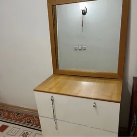 Тумба+ зеркало/ tumba +ayna