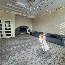 13-nji tapgyr/4-komnat.elitka