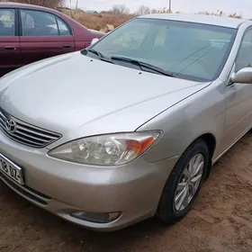 Toyota Camry 2003