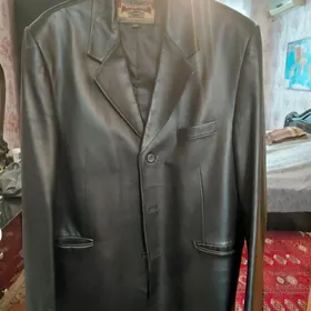 кожаная куртка