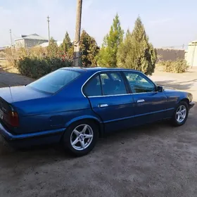 BMW 520 1989