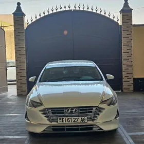 Hyundai Sonata 2020