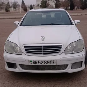 Mercedes-Benz S-Class 1999