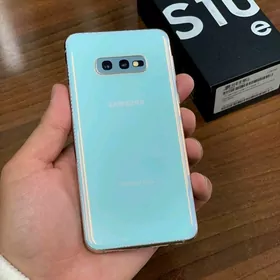 Samsung S10e