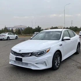 Kia Optima 2020