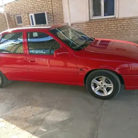 Opel Vectra 1990