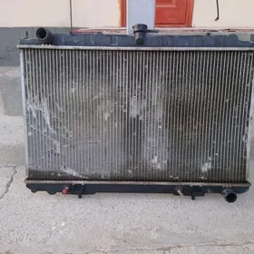 Nissan Maxima radyator