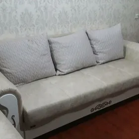 Продаю диван + 2 кресла (раскл