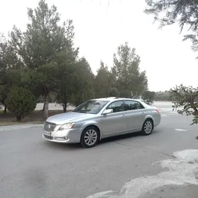 Toyota Avalon 2005