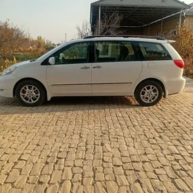 Toyota Sienna 2006