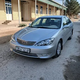 Toyota Camry 2005