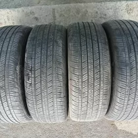 Goodyear 235 55 20 Teker