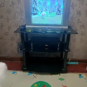 полка под телевизор