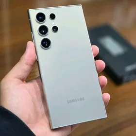 Samsung S24 Ultra  12/256Gb