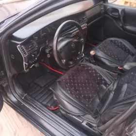 Opel Vectra 1998