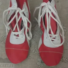 Бутсы/Борцовки