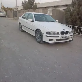 BMW E39 2002