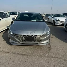Hyundai Elantra 2021