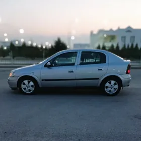 Opel Astra 2003