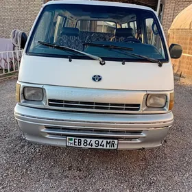 Toyota Hiace 1996