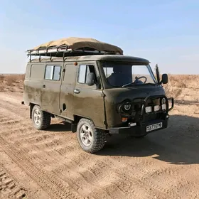 UAZ 462 1990