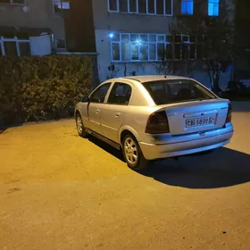 Opel Astra 1999