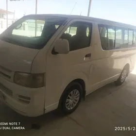 Toyota Hiace 2006
