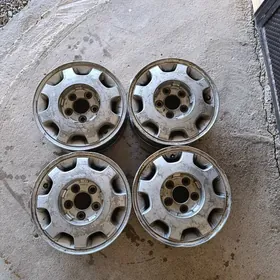 Toyota haice Radnoy diska