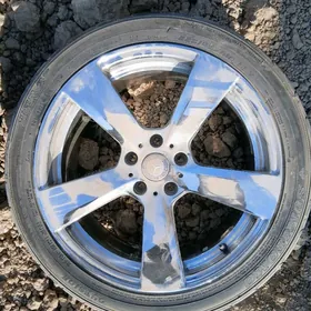 Mercedes 18lik hrom diska