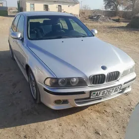 BMW E39 2003