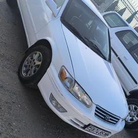 Toyota Camry 1999