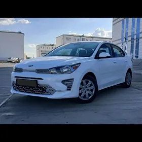 Kia Rio 2021