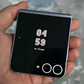 Samsung Flip 6 silver