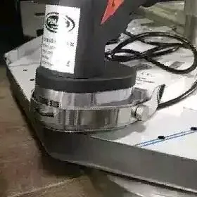 Döner kesýän pyçak