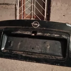 сатлык багаж от Vectra B