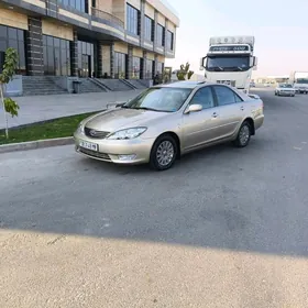 Toyota Camry 2005