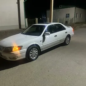 Toyota Camry 2000