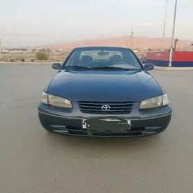 Toyota Camry 1999