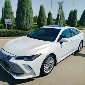 Toyota Avalon 2020