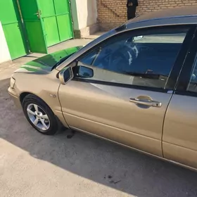 Mitsubishi Lancer 2004