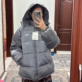 Kurtka gyzyňky XL razmer