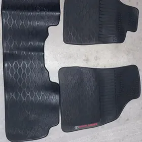 Kowrik Haylandyr 2010-2012