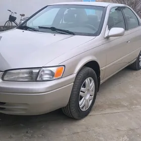 Toyota Camry 1999